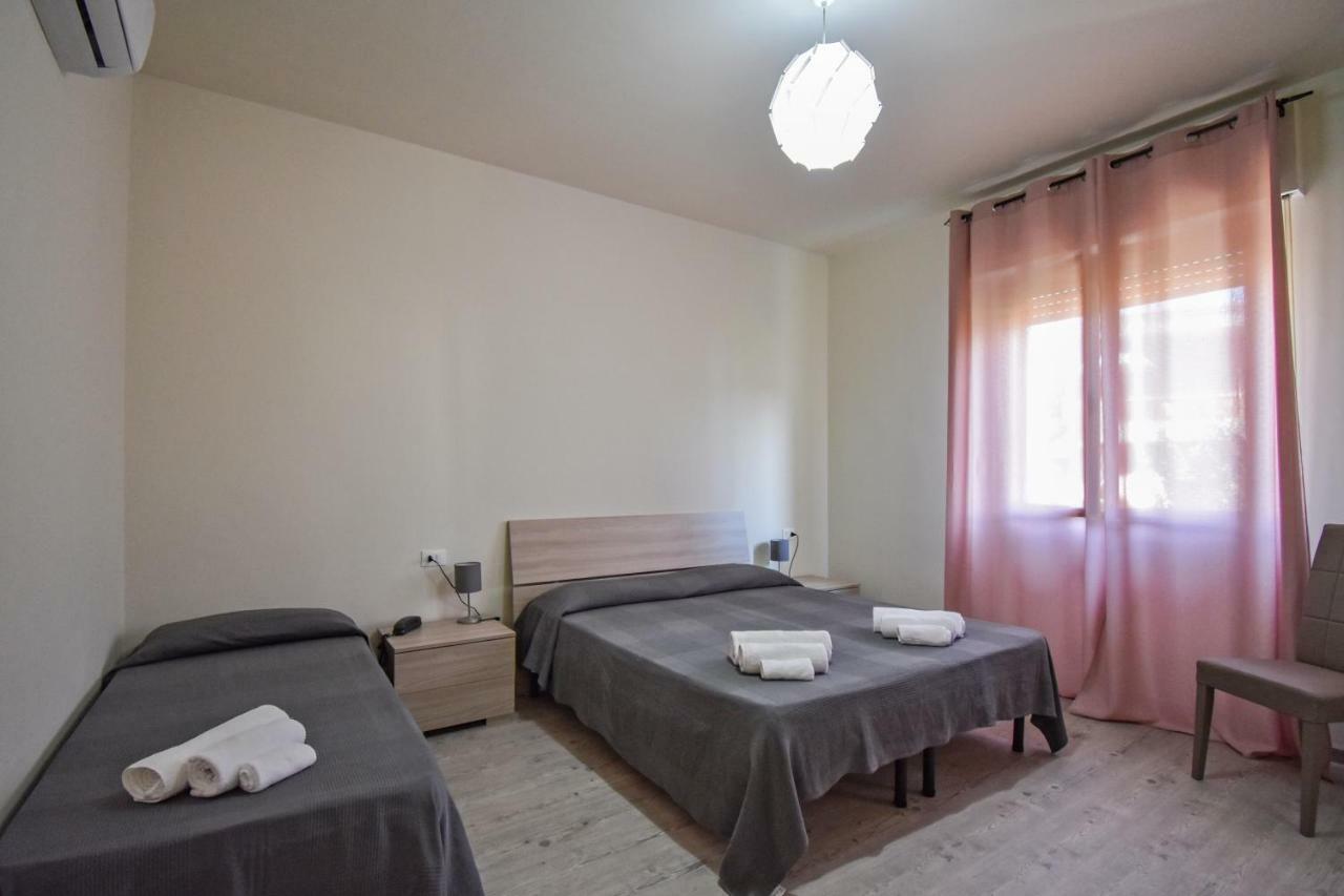 Hotel La Pineta Carrara Ngoại thất bức ảnh